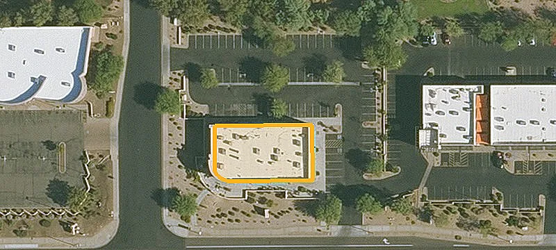 Retail Space with Elliot Road Visibility