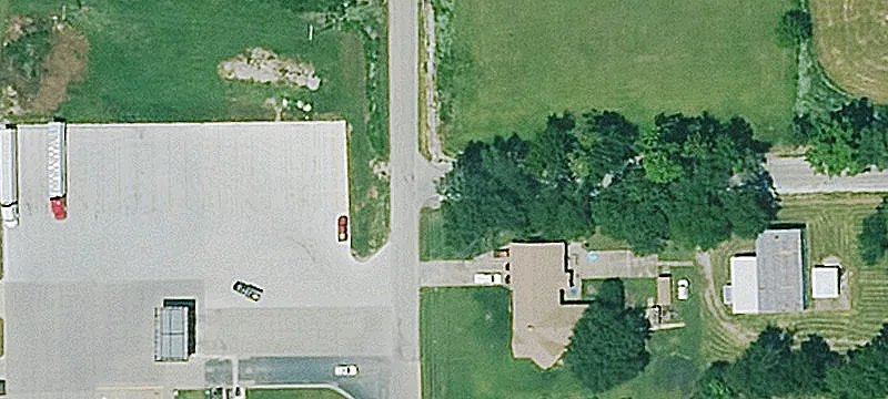 Specialty Retail Service Building