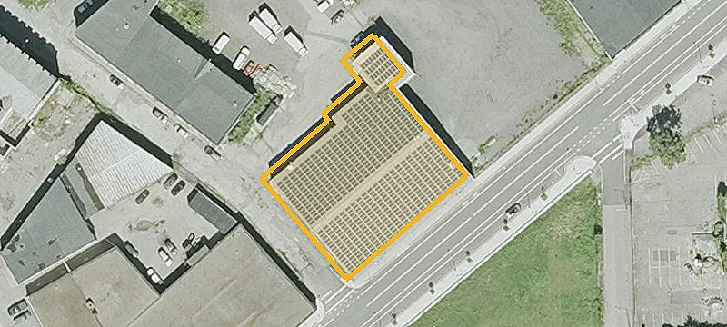Warehouse with Outdoor Storage