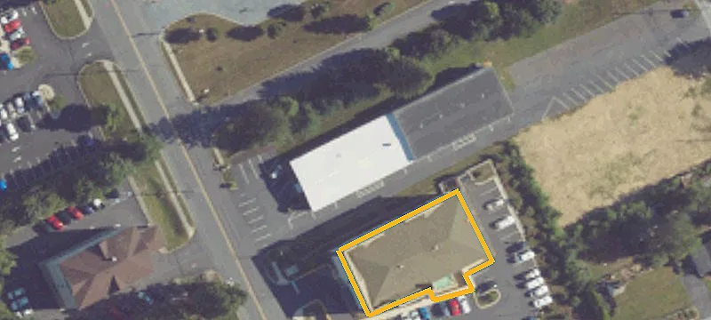 Retail/Flex Building with Office