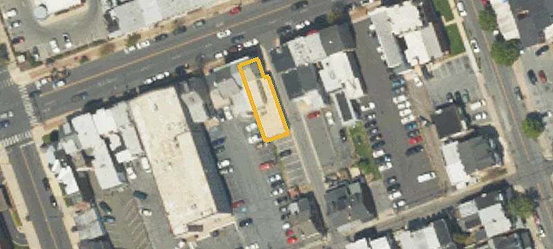 Flexible Mixed-Use Commercial Building