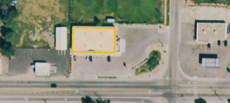 Retail/Service Building at Intersection