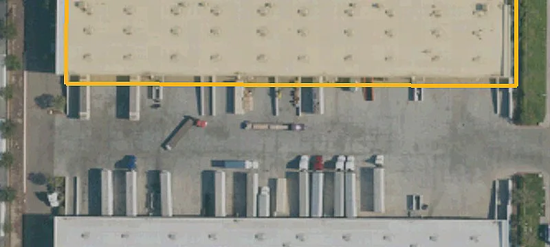 Warehouse with Concrete Truck Court