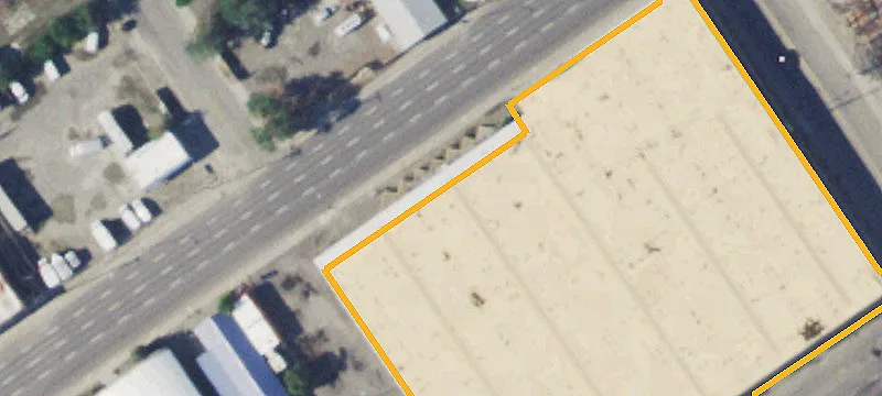 Warehouse with Fenced Parking