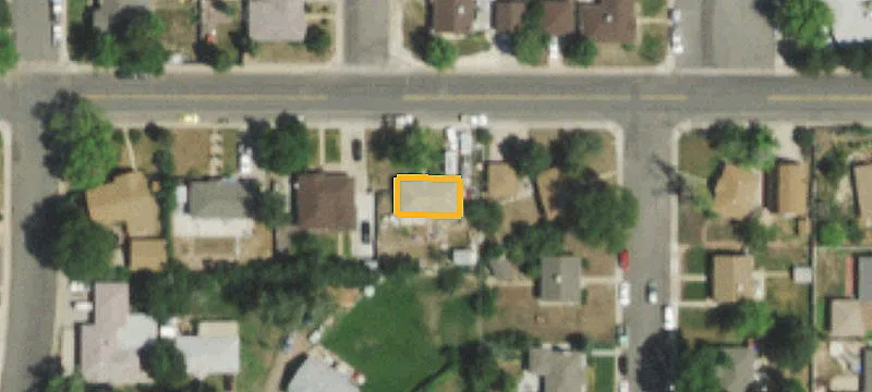 Retail Pads and Built-Out Grocery