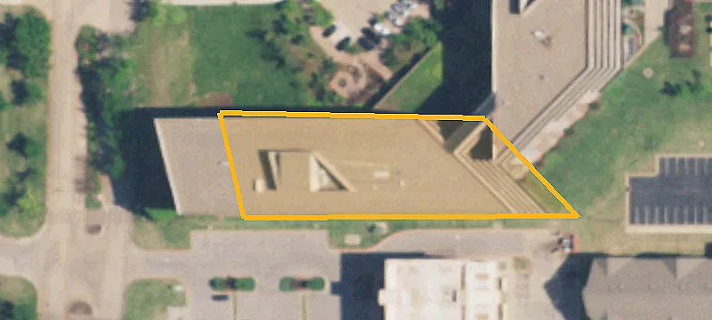 Class A Office Complex with Skybridge