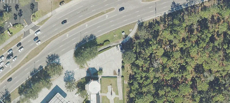 Vacant Land on Tourist Corridor