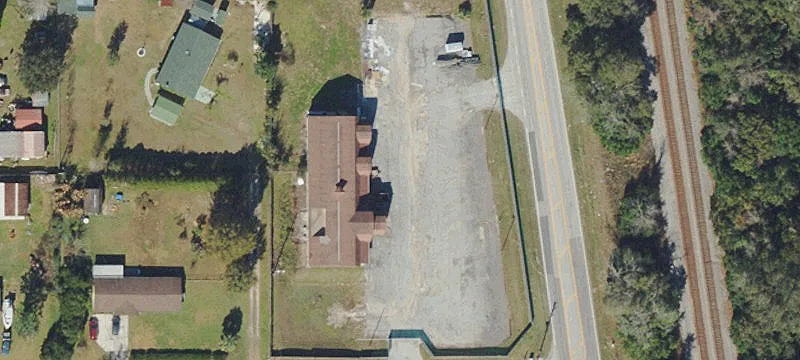 Retail Building with Fenced Yard