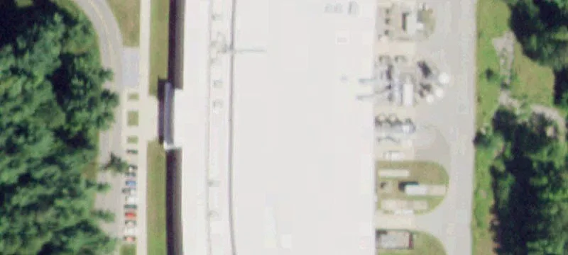 Warehouse with 4000-Amp Power