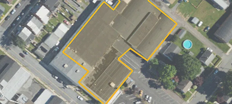 Sprinklered Warehouse with Dock Levelers