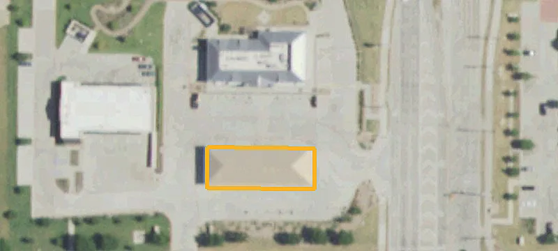 Retail Space with Flexible Zoning