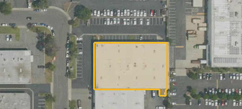 Fully Sprinklered Warehouse with Fenced Yard