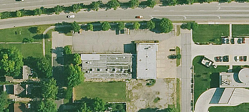 Retail Site with Pylon Signage