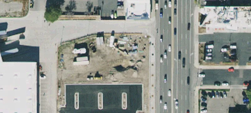 Retail Pad with Drive-Thru