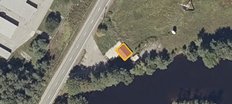 Commercial Land in Flood Zone