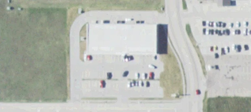 Retail Endcap in Walmart-Anchored Center