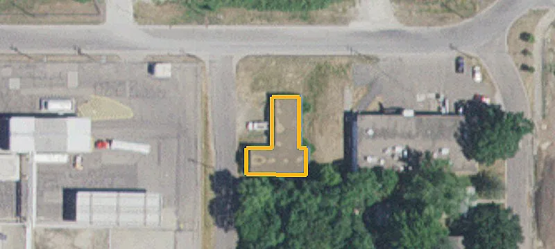 Warehouse with Drive-In and Dock