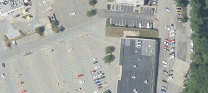 Retail Space on High-Traffic Road