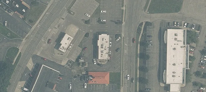 Restaurant Space at Busy Intersection