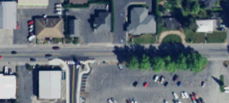Multi-Unit Retail Building