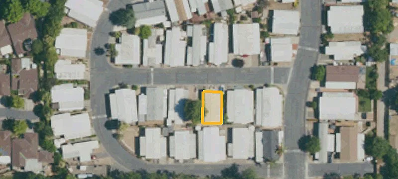 Manufactured Home with Community Amenities