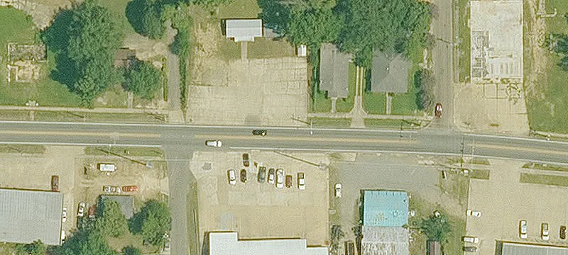 Two-Building Car Lot Property