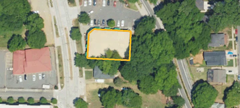 Stand-Alone Retail Building