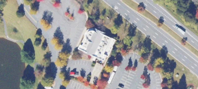Stand-Alone Retail Building
