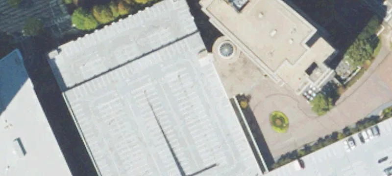 Mixed-Use Office and Amenities Space