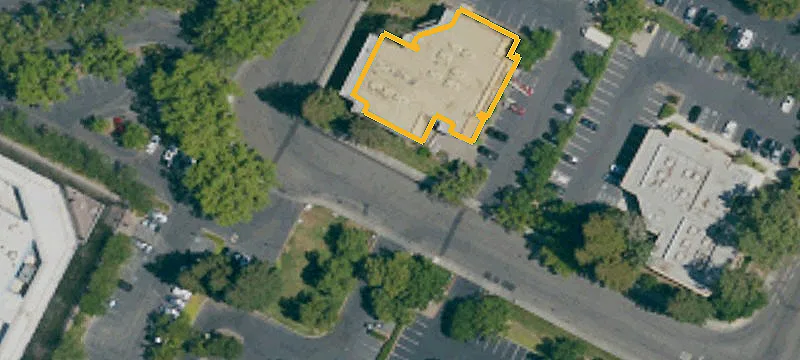 Office Space in Corporate Plaza