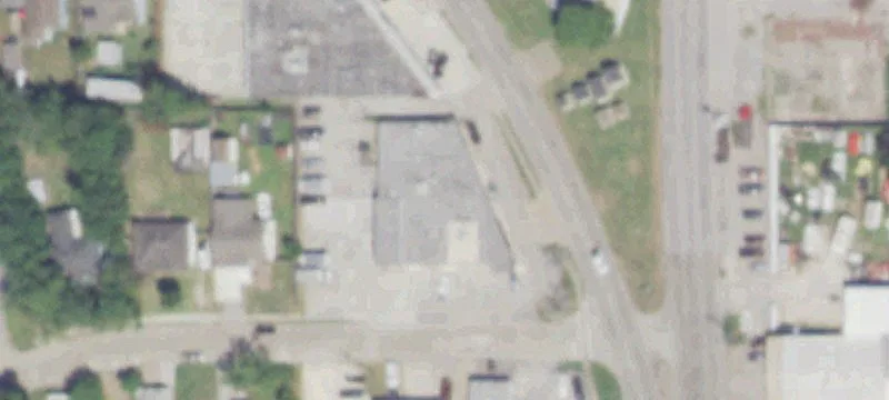 Warehouse with Yard Parking