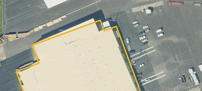 Warehouse with Yard Storage