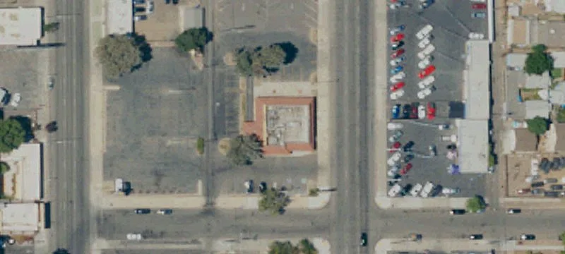 Freestanding Drive-In Restaurant