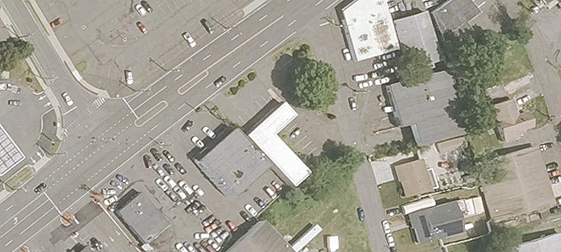 Free-Standing Retail Showroom Building
