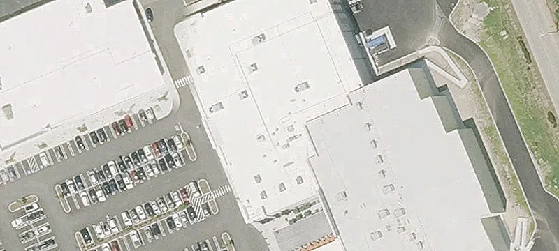 Mixed-Use Retail Shopping Center