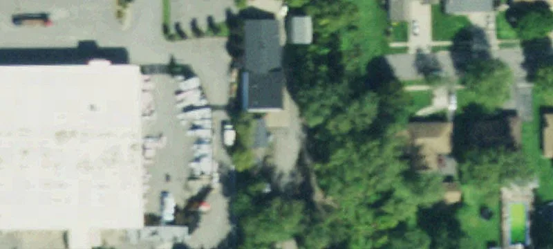 Single-Tenant Office Building