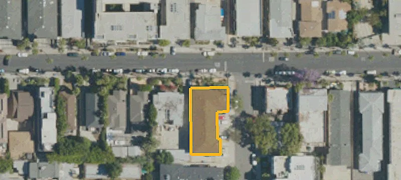 1BR/1BA Apartment with Parking