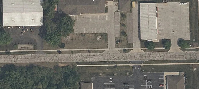 Office Building with Perimeter Offices