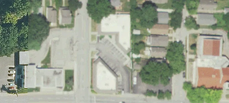 Mixed-Use Building with Demisable Level