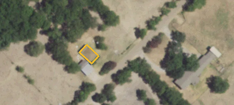 Country Estate Acreage with Bungalow