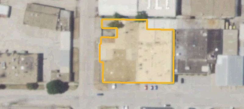 Warehouse with Fenced Yard