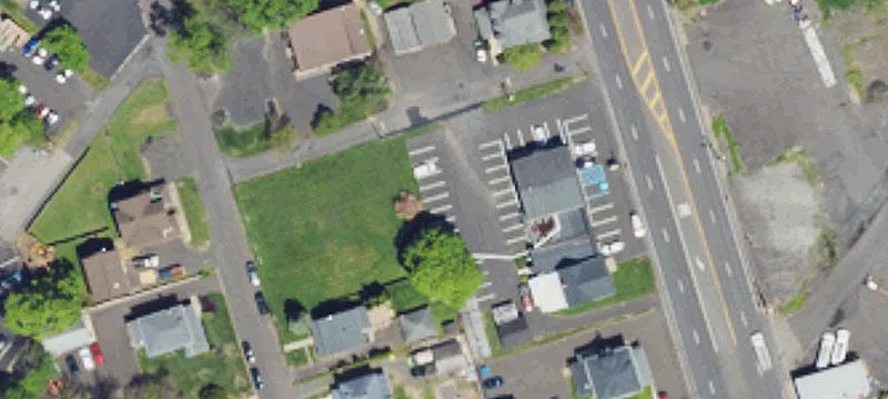 Free-Standing QSR with Drive-Thru