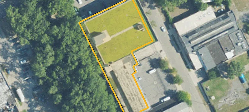 Industrial Flex Building with Green Roof