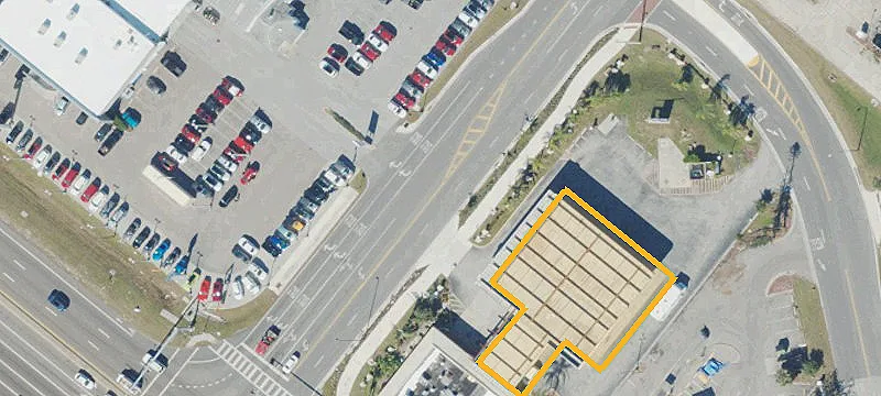 Mixed-Use Shopping Center Retail Space