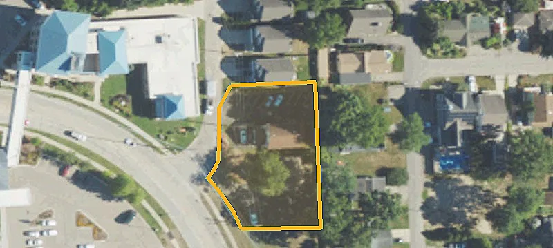 Multi-Unit Office Building with Basement