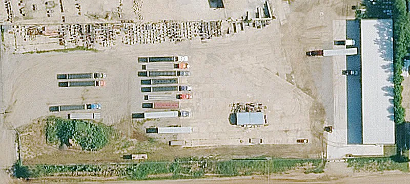 Flex Warehouse with Storage Yard