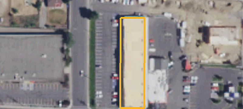 High-Visibility Retail Space