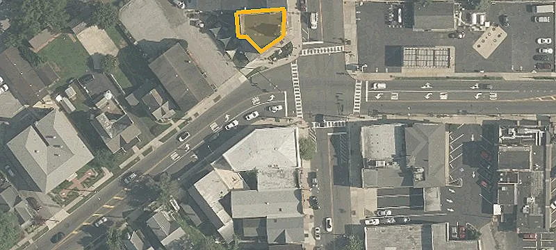 Mixed-Use Retail and Apartments