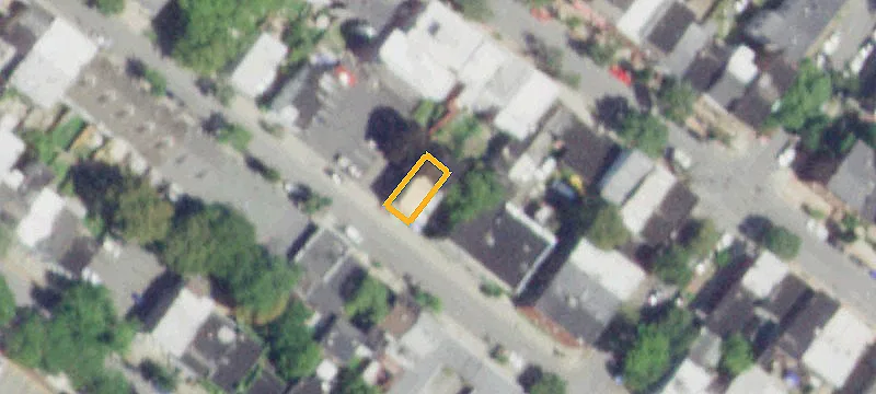 Mixed-Use Auto Shop and Apartments