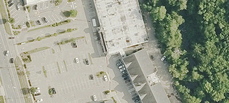 Retail Storefront with Dual-Road Access